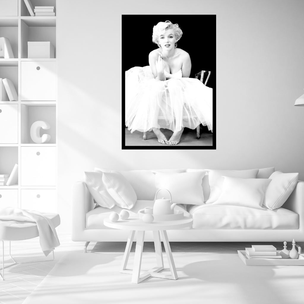 MARILYN MONROE IN A WHITE DRESS VINTAGE CANVAS PRINT 